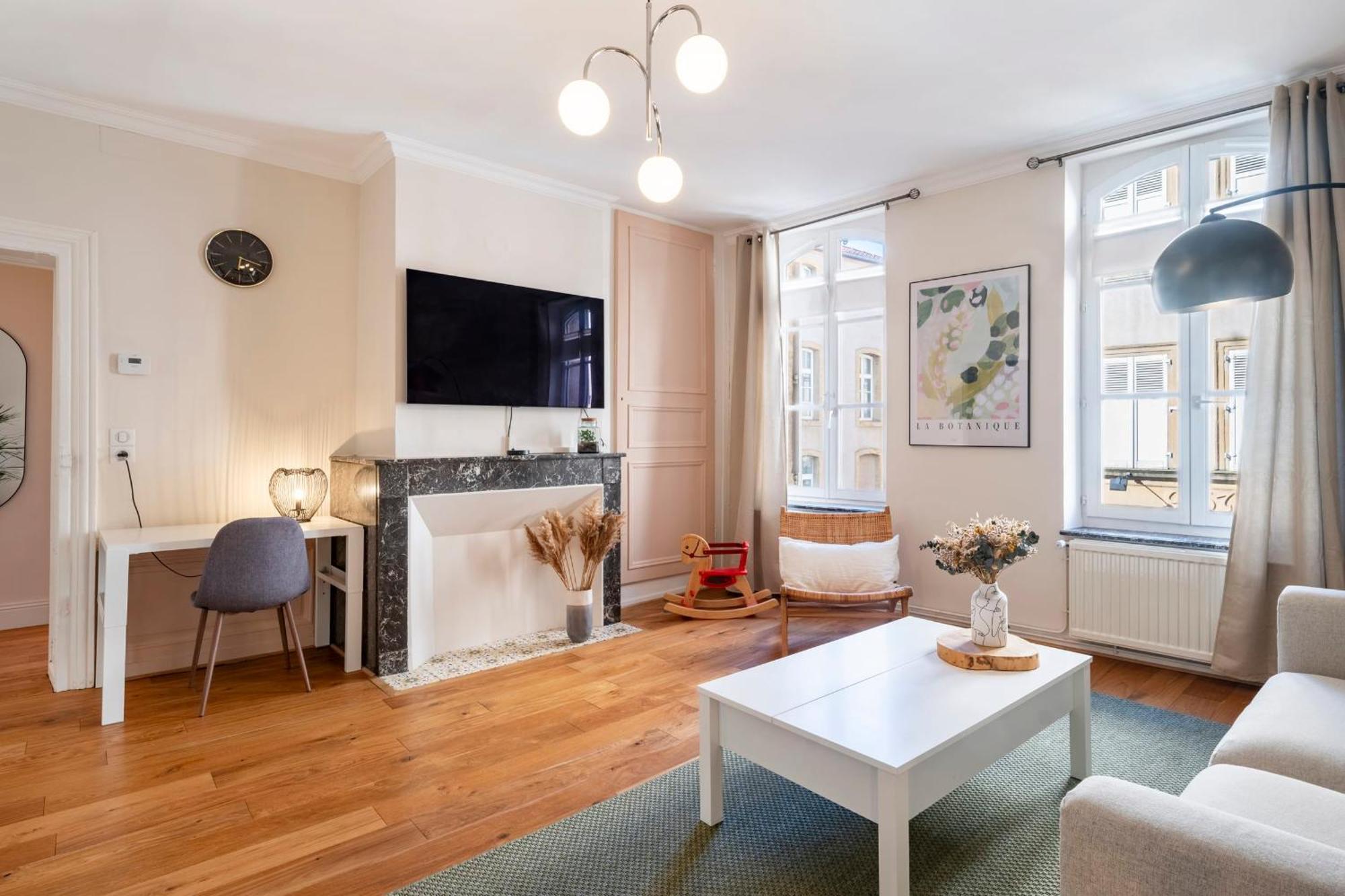 Ferienwohnung Le Charlise Metz Exterior foto